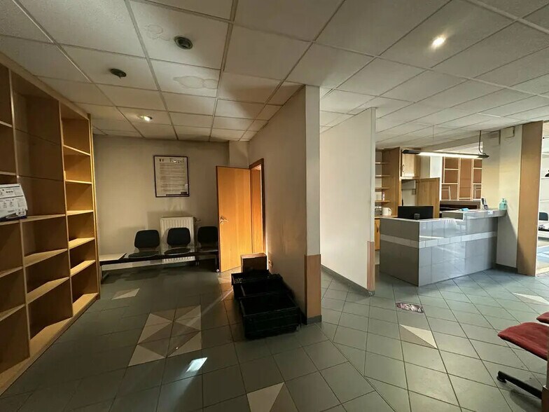 Retail in Hoenheim for sale - Interior Photo - Image 3 of 9