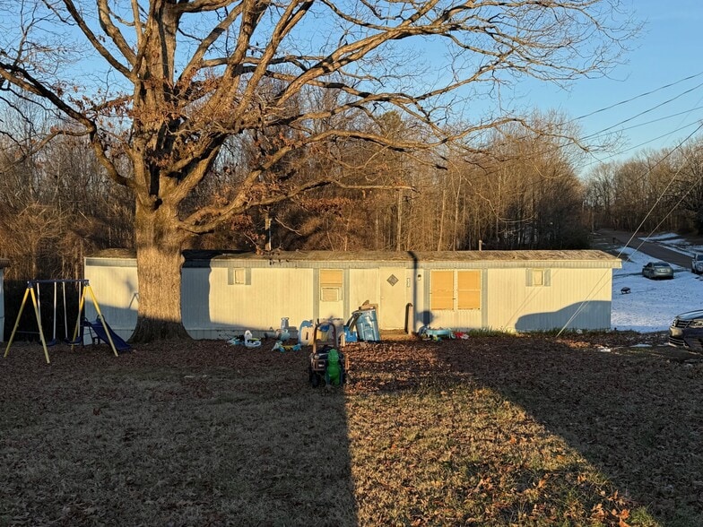 644 Tate Loop, Huntingdon, TN for sale - Building Photo - Image 2 of 4
