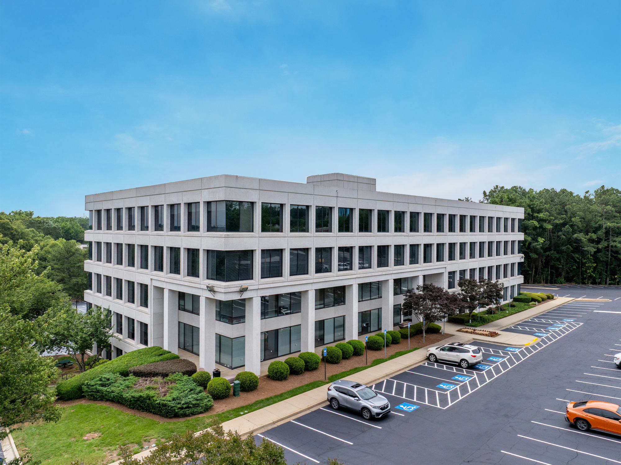 1800 Phoenix Blvd, Atlanta, GA for lease Building Photo- Image 1 of 33
