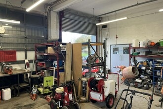 129 Somerford Rd, Christchurch for lease Interior Photo- Image 2 of 3