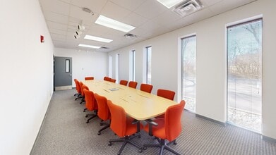 1100 Eisenhower Pl, Ann Arbor, MI for lease Interior Photo- Image 2 of 7