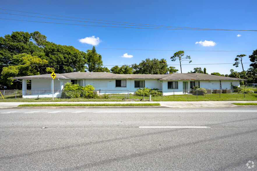 700 Beville Rd, Daytona Beach, FL for lease - Building Photo - Image 1 of 5