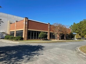 50 Innovation Dr, Savannah, GA for lease Building Photo- Image 2 of 3