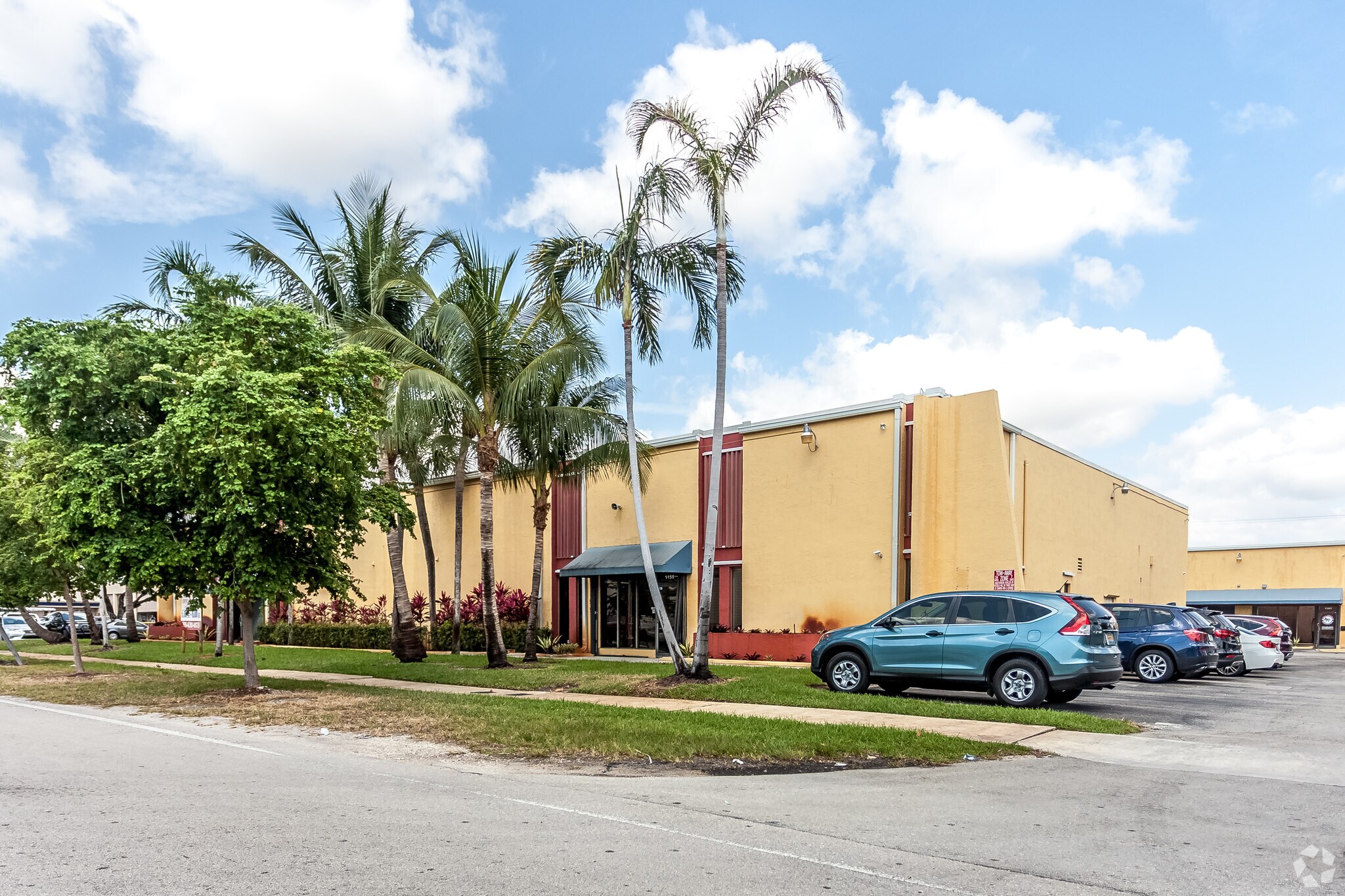 1151-1155 NW 159th Dr, Miami, FL for sale Building Photo- Image 1 of 1