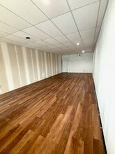 100 Spalding Square, Griffin, GA for lease Interior Photo- Image 1 of 2