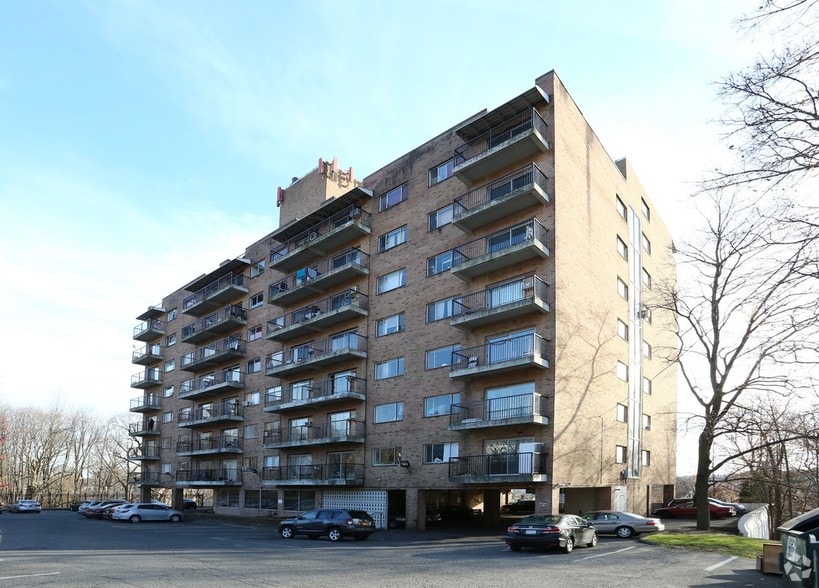 117 Pine St, Waterbury, CT for sale - Primary Photo - Image 1 of 1