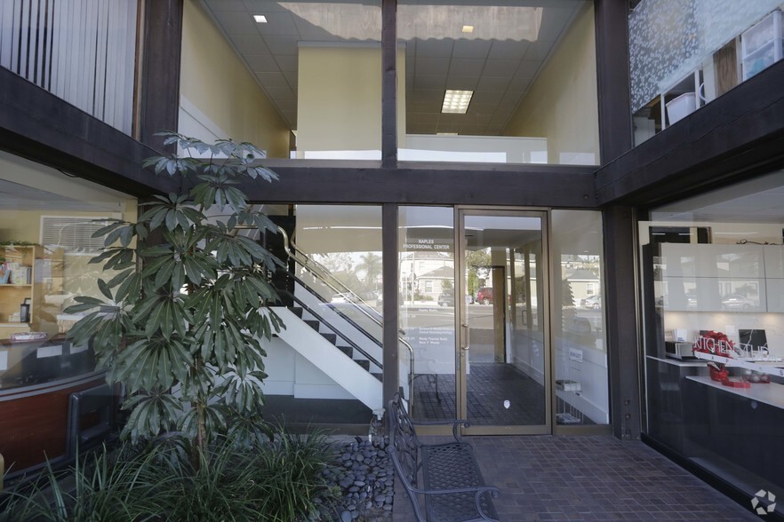 5580 E 2nd St, Long Beach, CA for lease - Lobby - Image 3 of 3