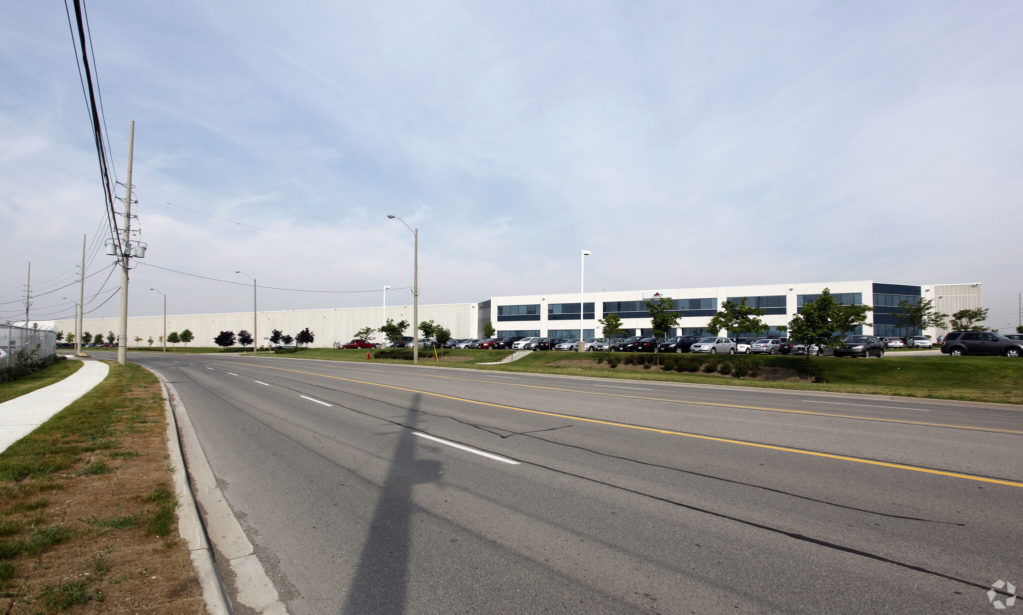 1880 Matheson Blvd E, Mississauga, ON for lease Primary Photo- Image 1 of 6