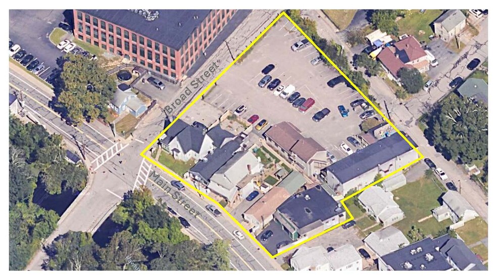 Mixed-use Residential/Commercial portfolio of 4 properties for sale on LoopNet.com - Aerial - Image 1 of 1