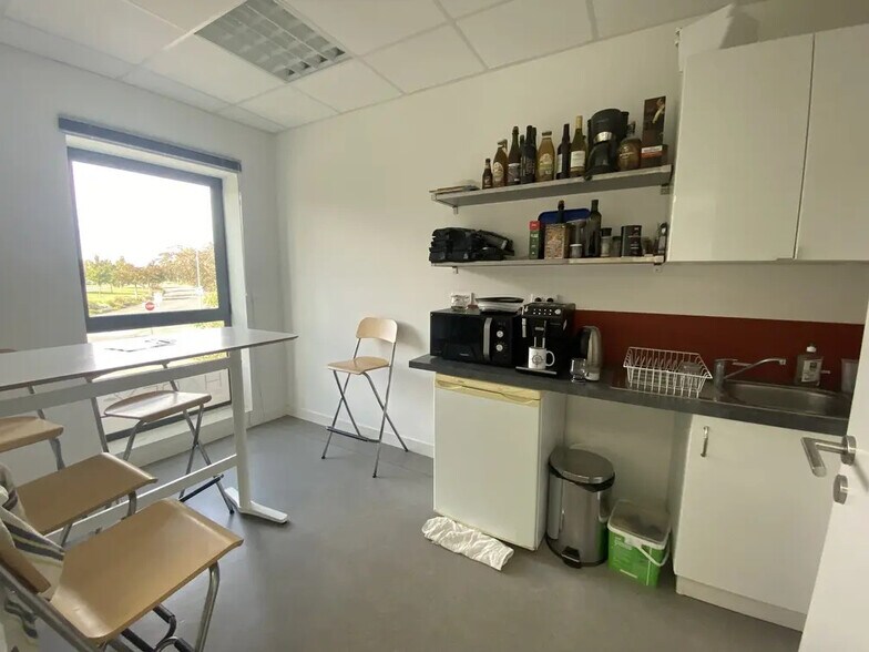 Office in Ancenis-Saint-Géréon for lease - Interior Photo - Image 3 of 5