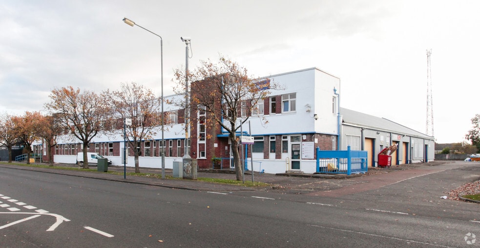 68-74 Queen Elizabeth Ave, Glasgow for lease - Building Photo - Image 2 of 3