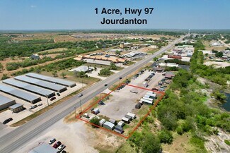 More details for 1 Ac 97 E hwy, Jourdanton, TX - Land for Sale