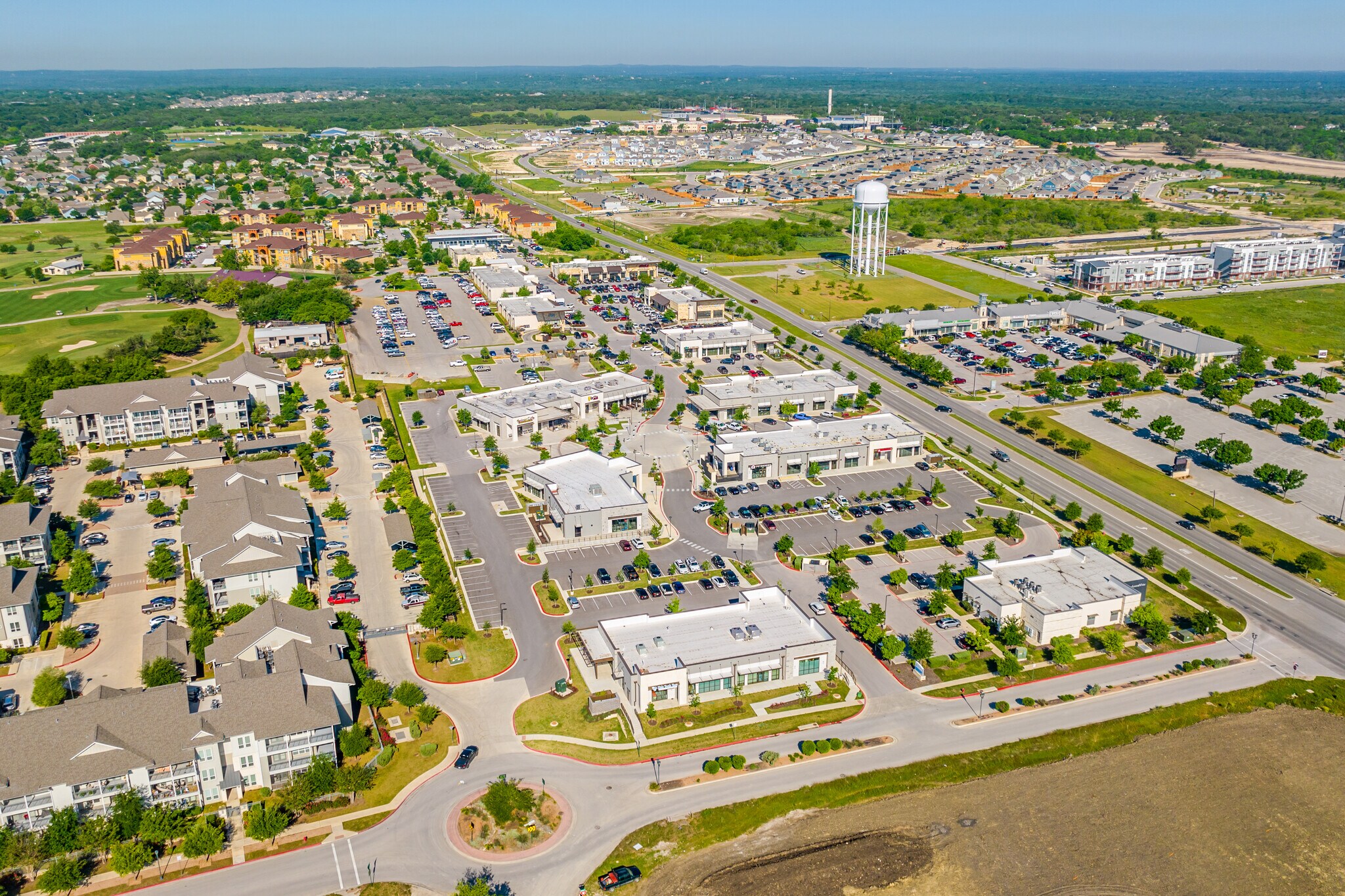 830856 Kohler's Crossing, Kyle, TX 78640 The Park at Plum Creek