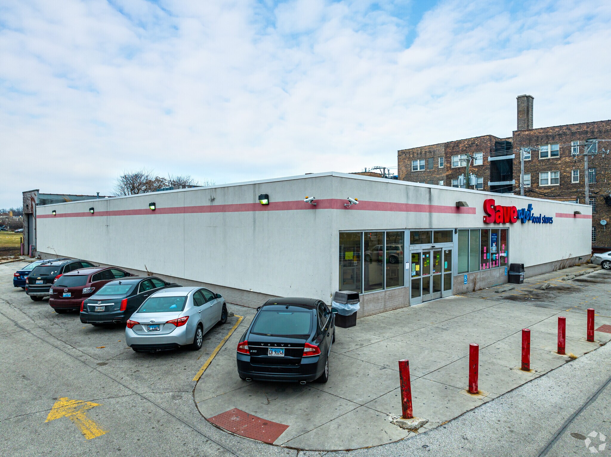 E 63rd St, Chicago, IL for sale Building Photo- Image 1 of 1
