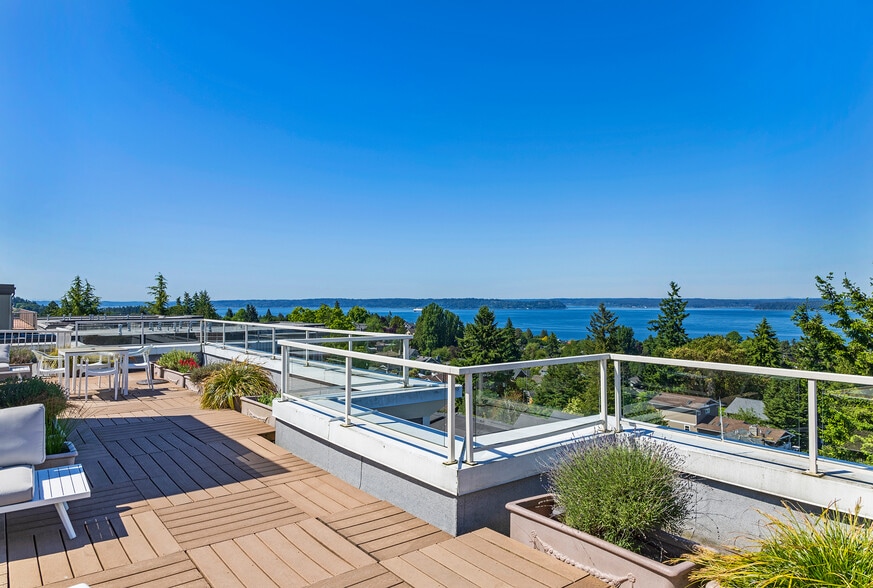 4847 California Ave, Seattle, WA for sale - Building Photo - Image 3 of 8