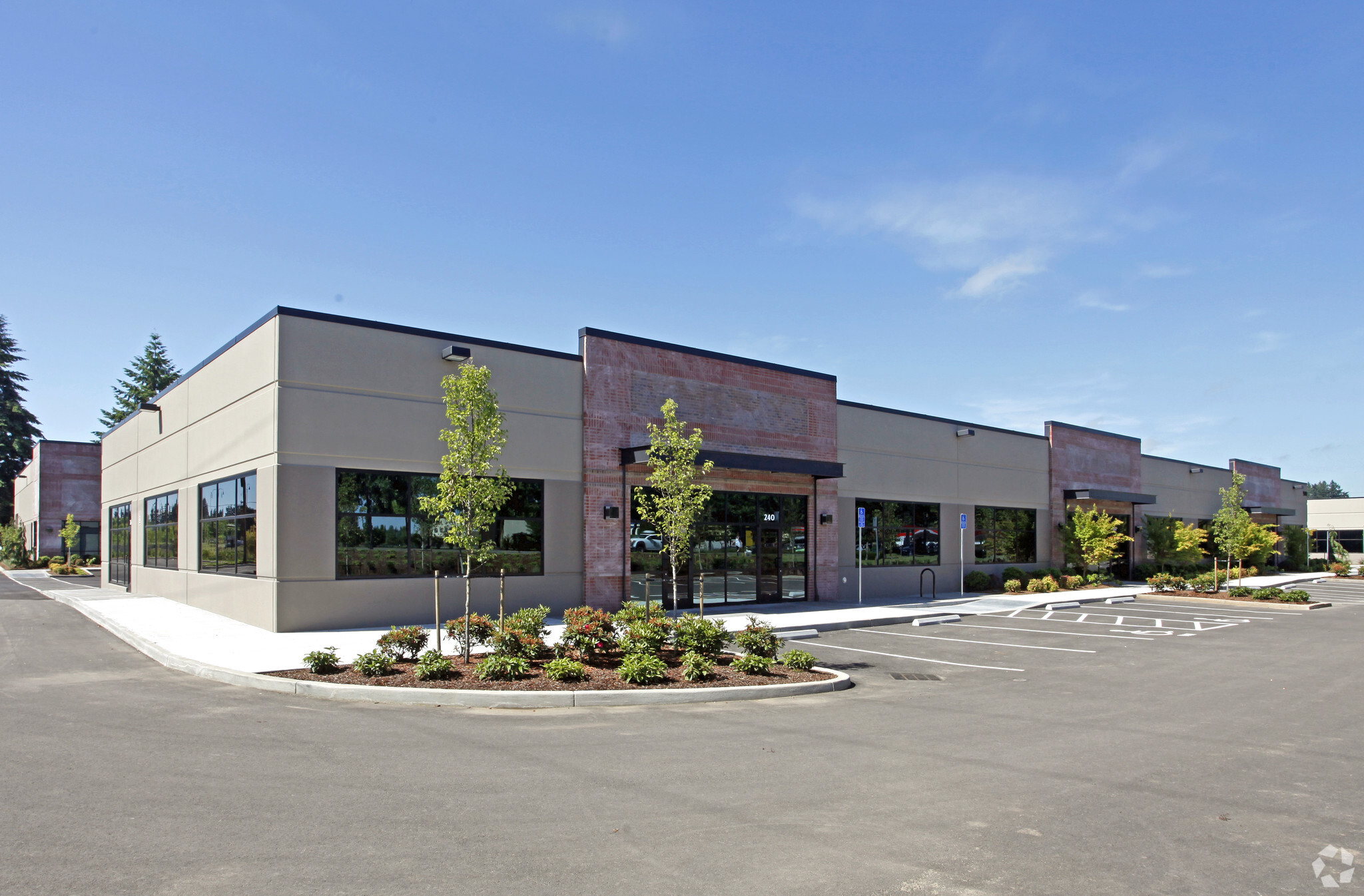 9760 SW Wilsonville Rd, Wilsonville, OR for lease Primary Photo- Image 1 of 5