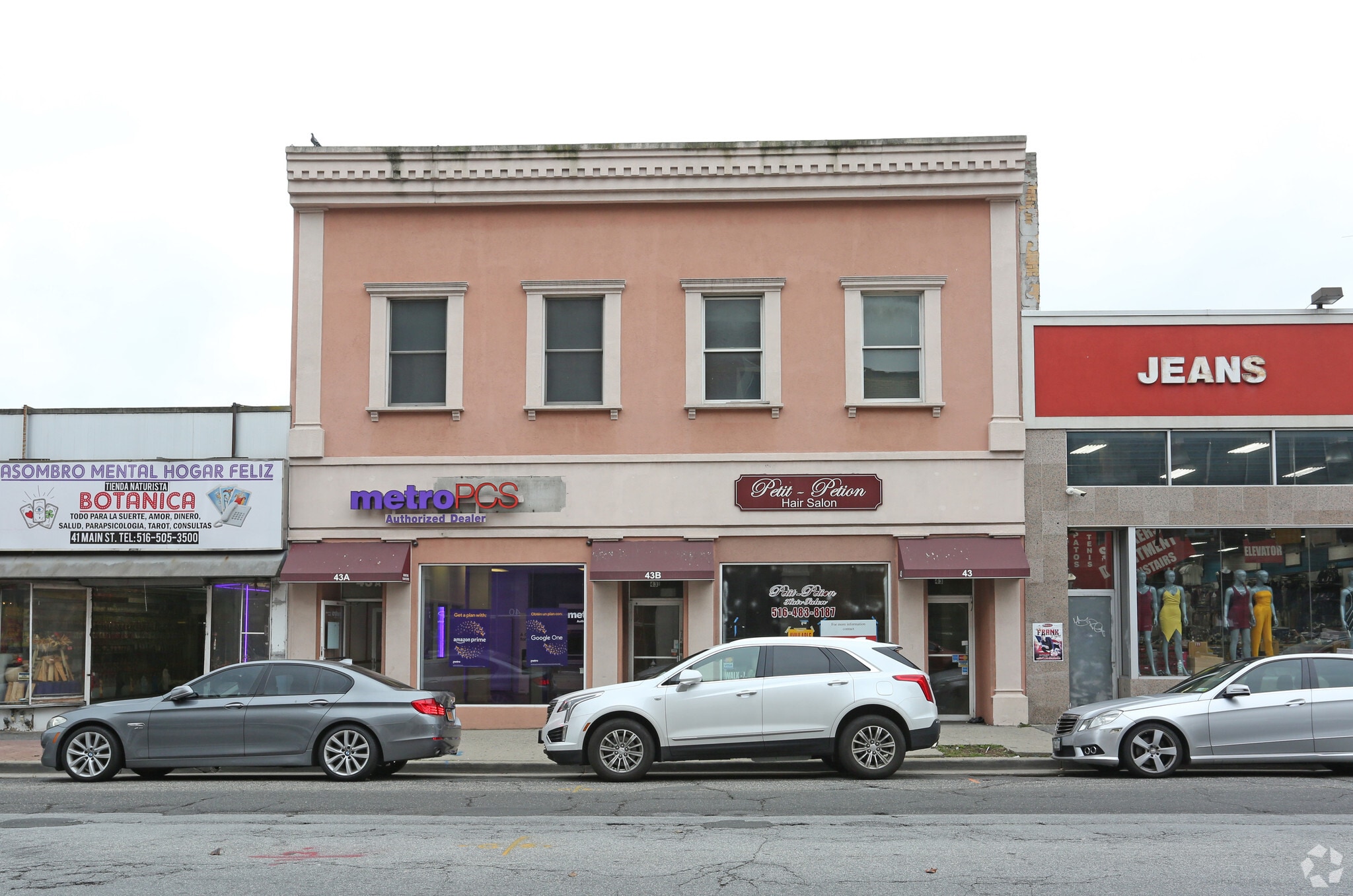 43 Main St, Hempstead, NY for lease Primary Photo- Image 1 of 31
