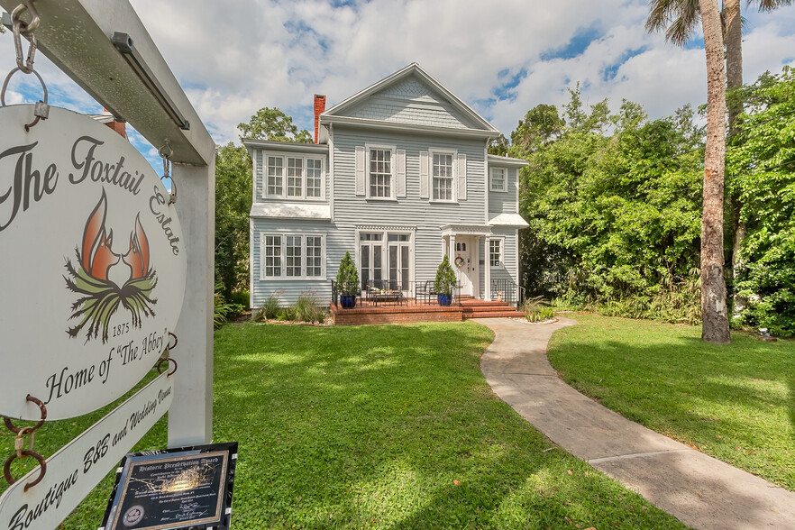 426 S Beach St, Daytona Beach, FL 32114 - The Foxtail Estate