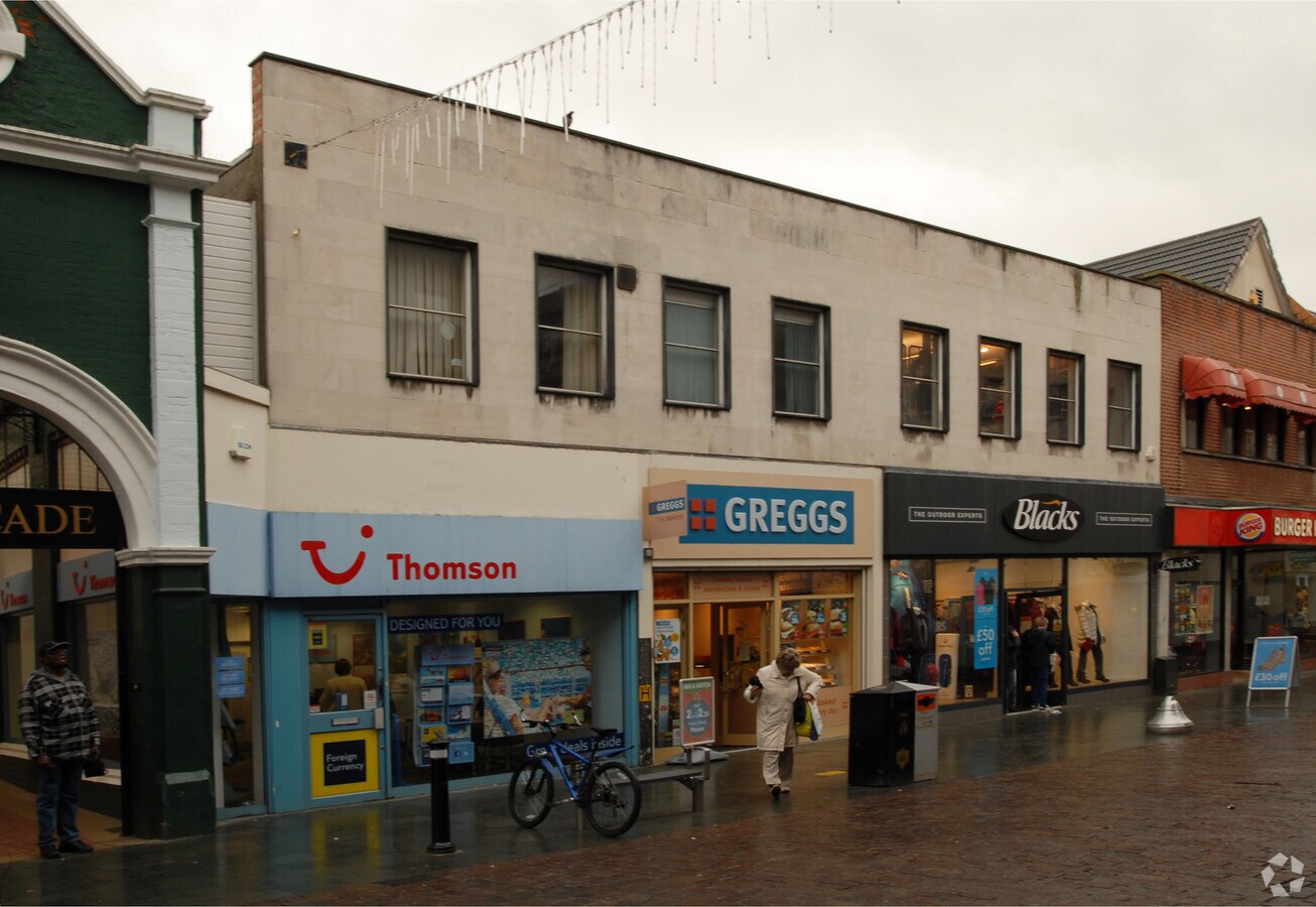 1315 Harpur St, Bedford, BDF MK40 1LA