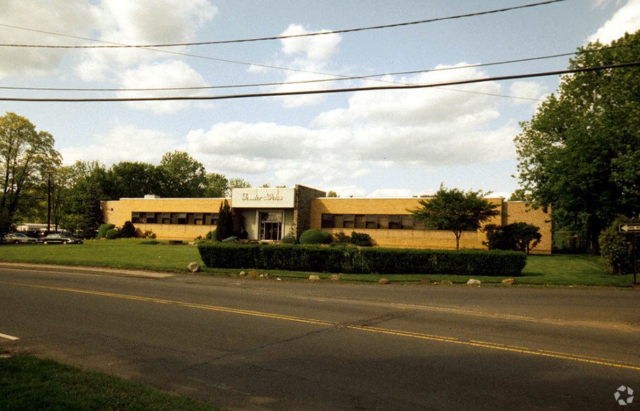 2389 Vauxhall Rd, Union, NJ for sale - Primary Photo - Image 1 of 1