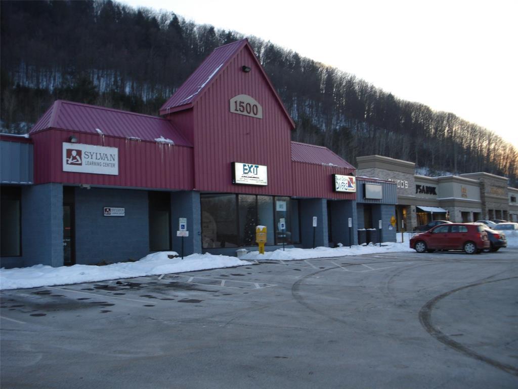 1500 Vestal Pky E, Vestal, NY for lease Building Photo- Image 1 of 4