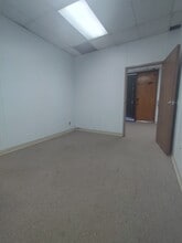 3455 N Desert Dr, East Point, GA for lease Interior Photo- Image 2 of 7