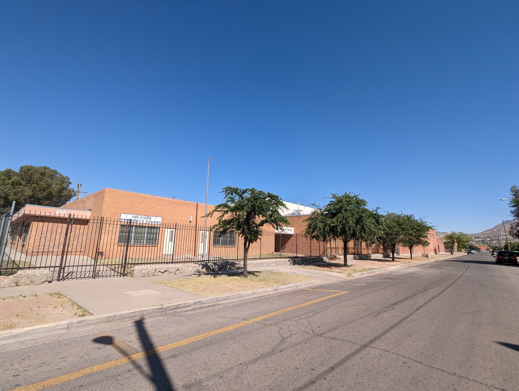 605 Tays st, El Paso, TX 79901