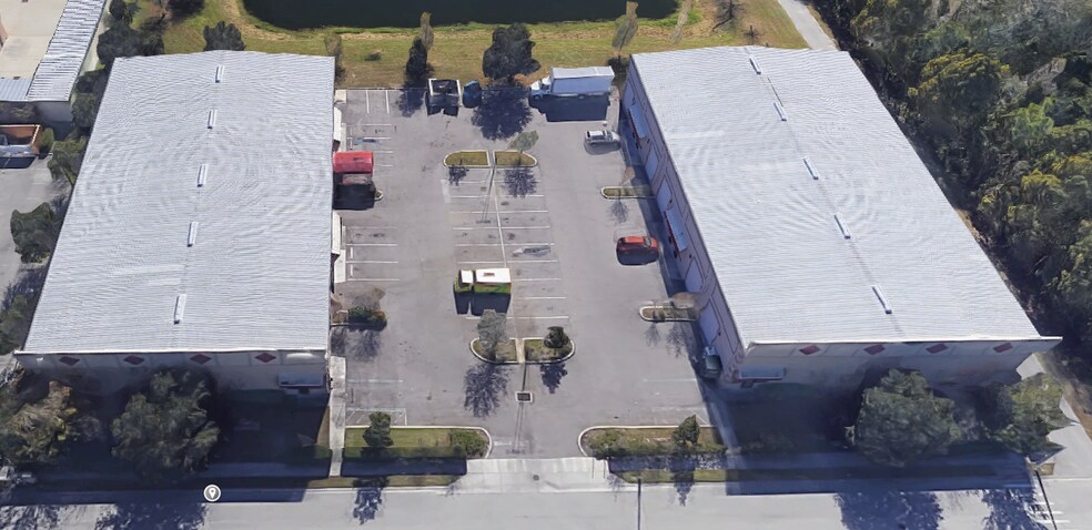 5032 Forsyth Commerce Rd, Orlando, FL for sale - Building Photo - Image 1 of 1