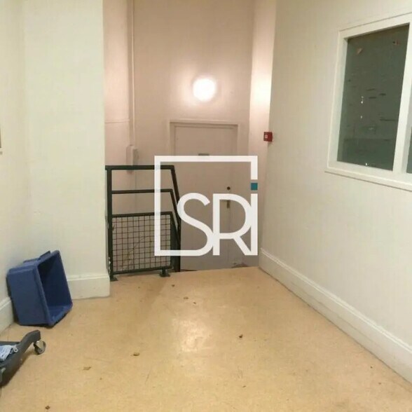 Office in Vichy for sale - Building Photo - Image 3 of 10