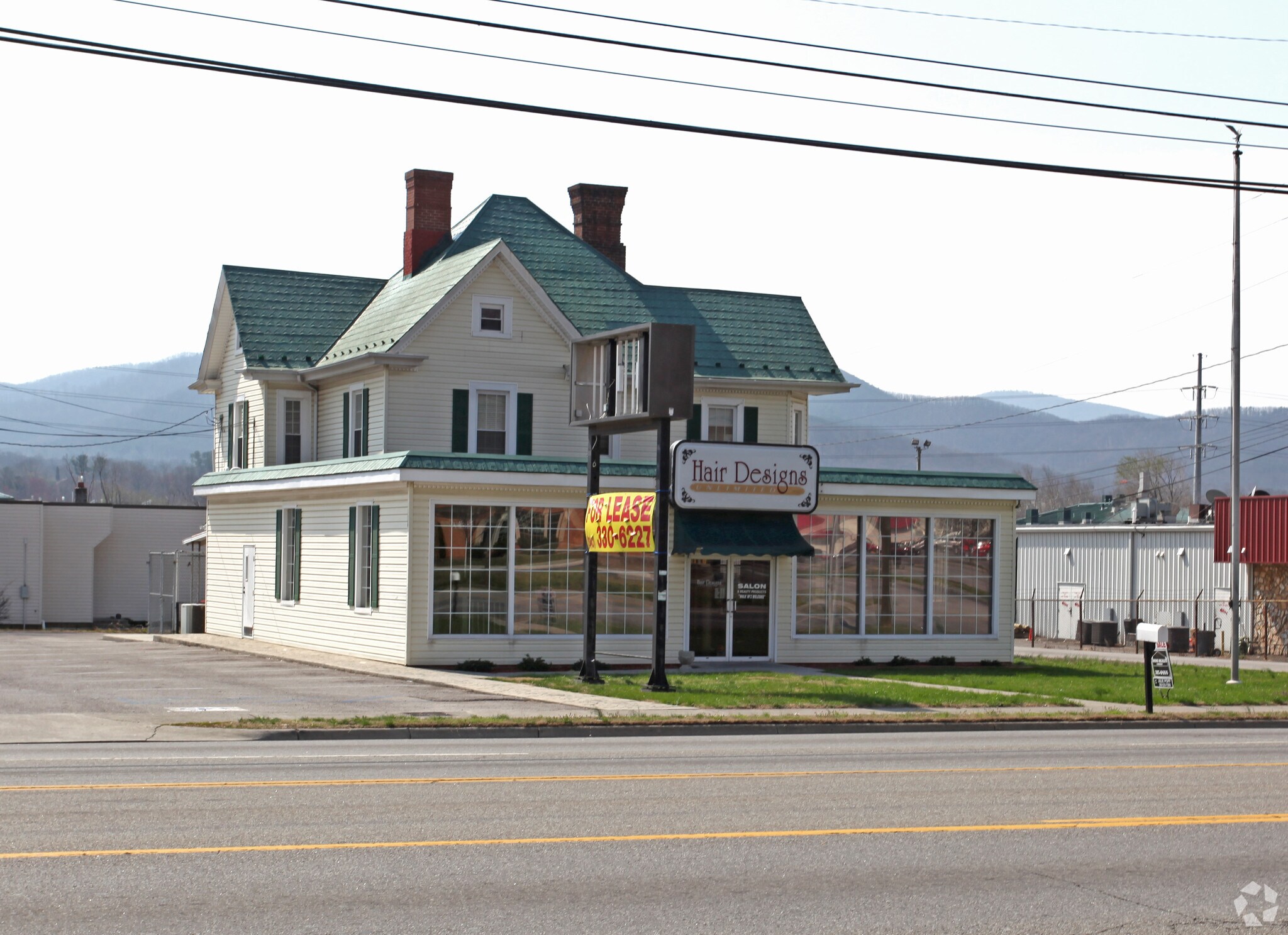 1236 W Main St, Salem, VA for sale Primary Photo- Image 1 of 1