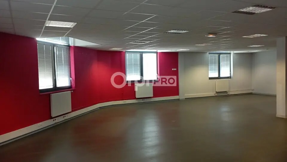 Office in Reims for lease - Interior Photo - Image 2 of 5