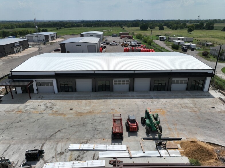 1001 Industrial Way Dr, Anna, TX for lease - Building Photo - Image 2 of 2