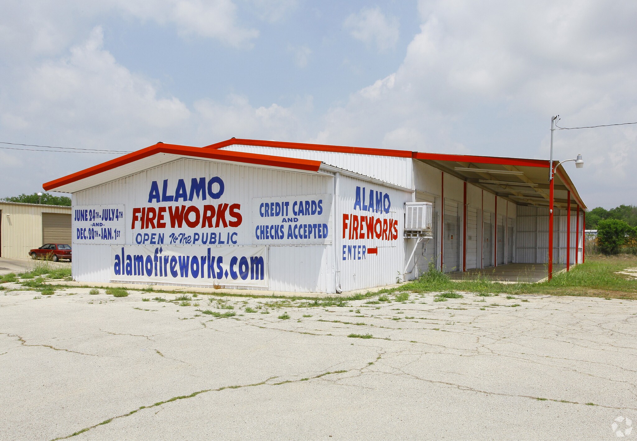 2610 Junction Hwy, Kerrville, TX for sale Primary Photo- Image 1 of 1