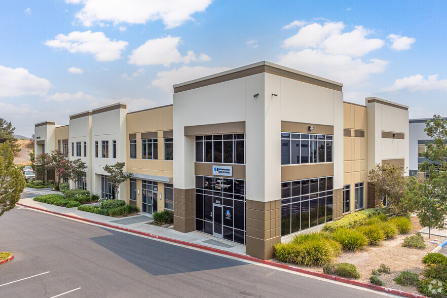 2560-2566 Catamaran Way, Chula Vista, CA for lease - Building Photo - Image 1 of 22