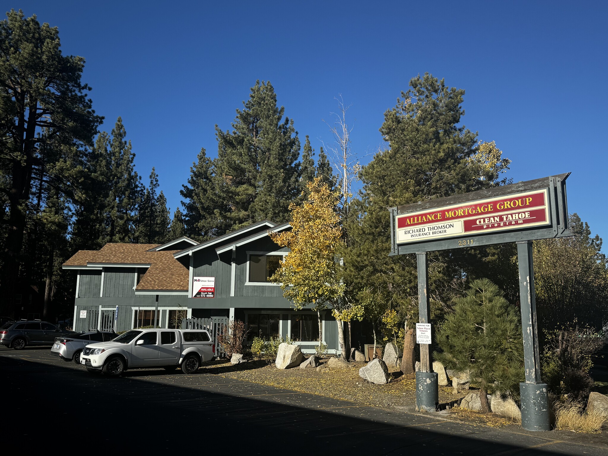 2311 Lake Tahoe Blvd, South Lake Tahoe, CA for lease Building Photo- Image 1 of 21