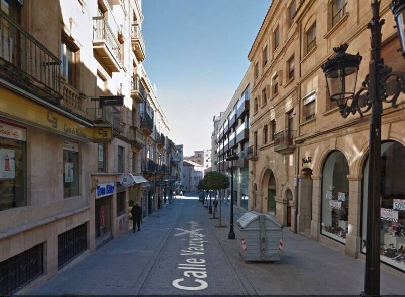 Retail in Salamanca for lease - Building Photo - Image 2 of 2