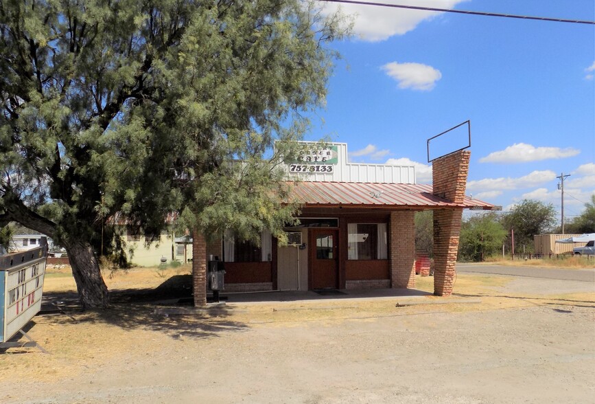 2000 US 277, Quemado, TX for sale - Building Photo - Image 1 of 1