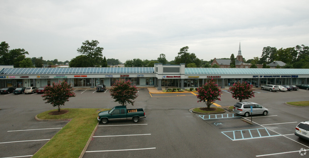 3200-3282 Academy Ave, Portsmouth, VA for lease - Building Photo - Image 3 of 21