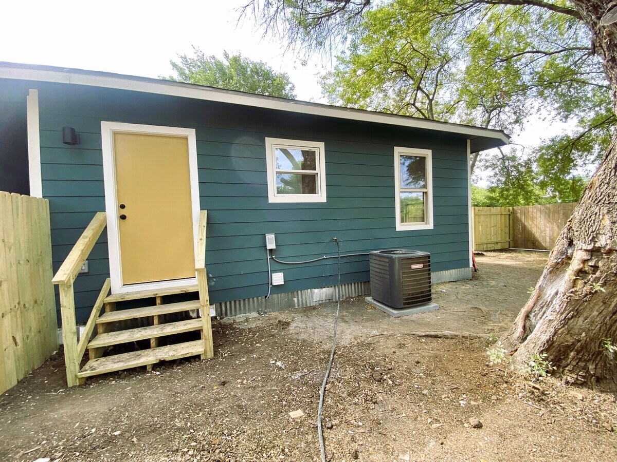 11011103 Haynes St, San Marcos, TX 78666