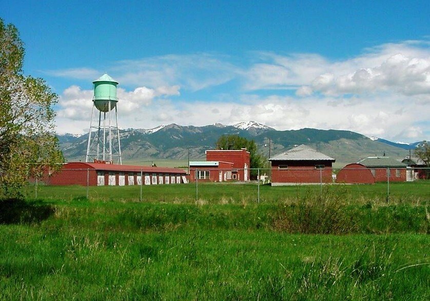 Mt Hwy 41 S, Twin Bridges, MT 59754