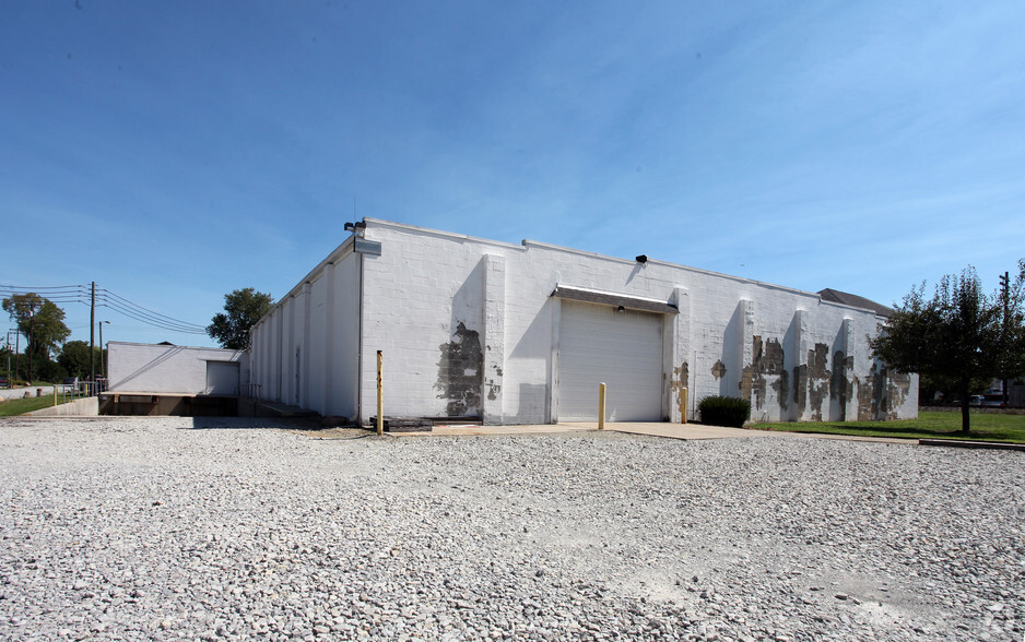 7724 Depot St, Mccordsville, IN for sale - Building Photo - Image 3 of 7