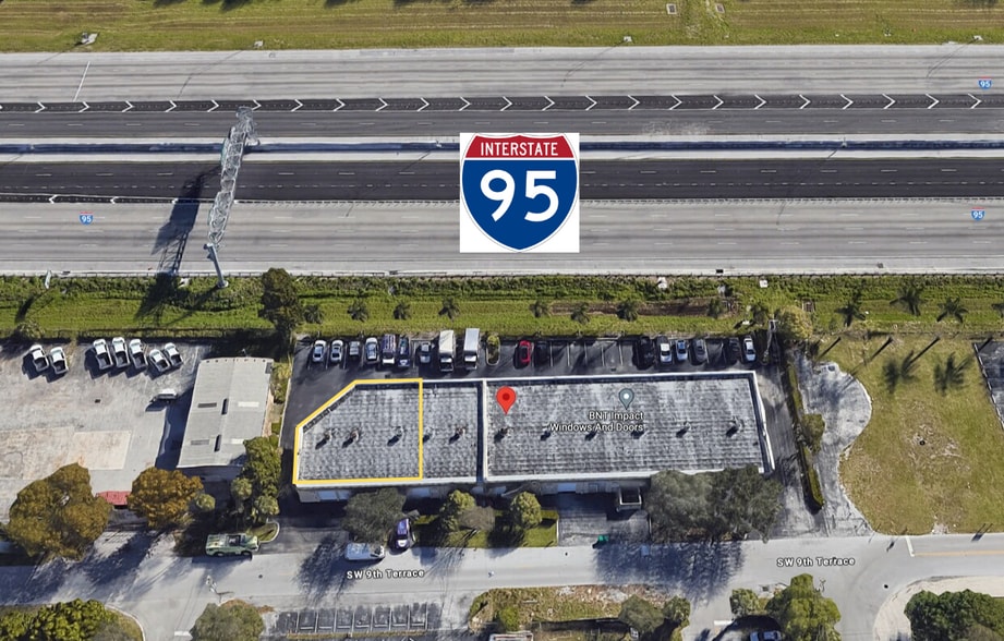 590 SW 9th Ter, Pompano Beach, FL for lease - Building Photo - Image 2 of 10