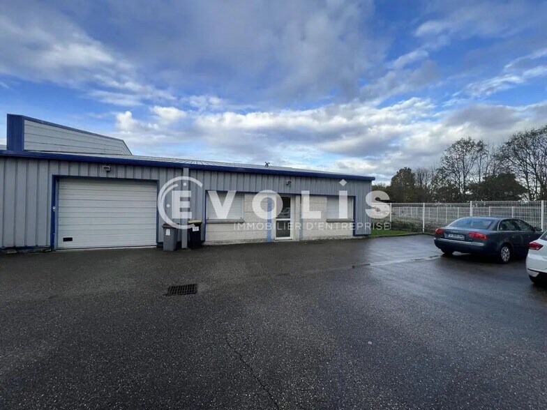 Office in Colombier-Saugnieu for lease - Building Photo - Image 3 of 15