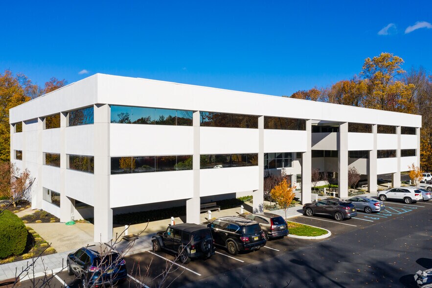 1715 State Route 35, Middletown, NJ for sale - Primary Photo - Image 1 of 1