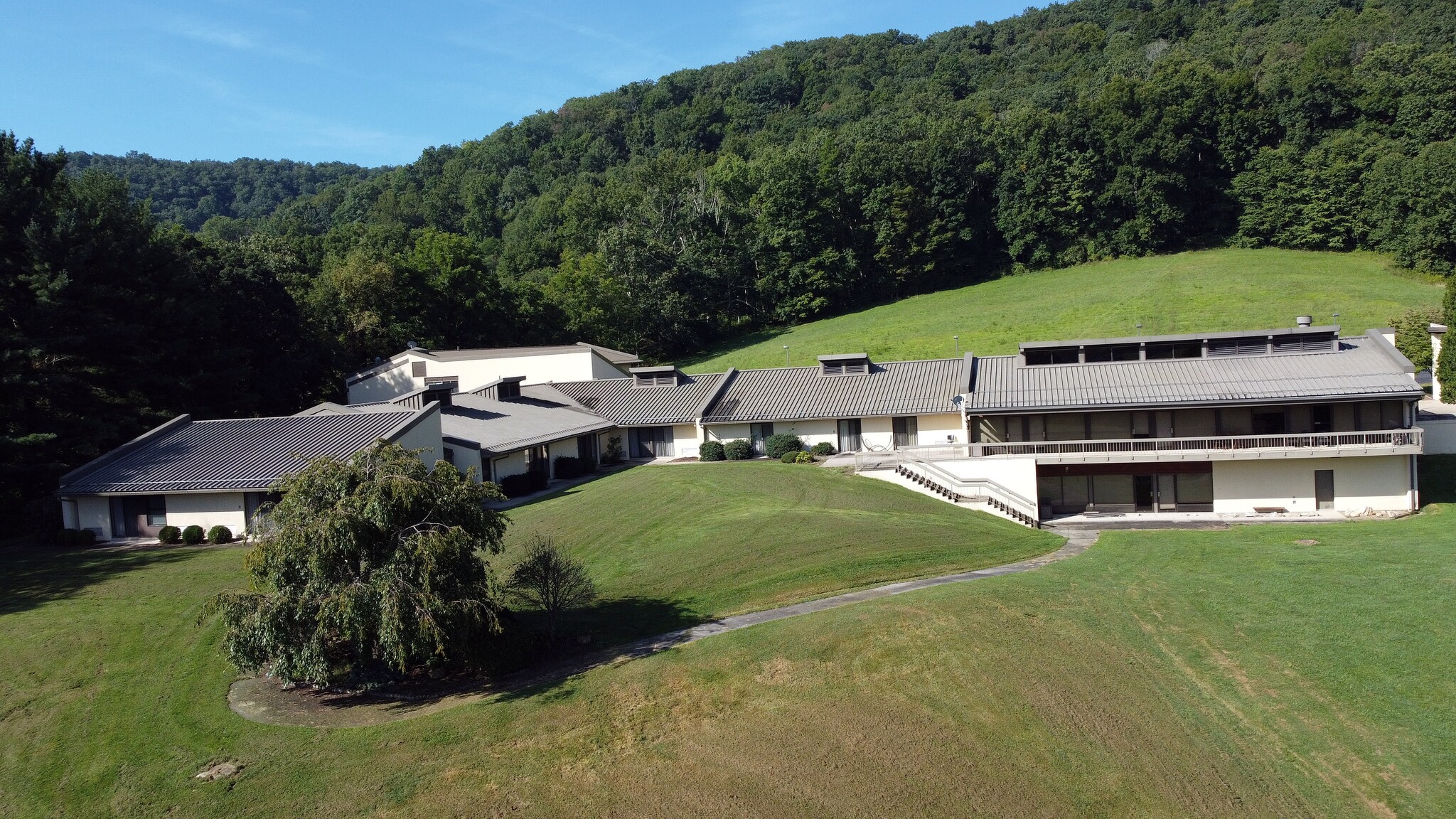 39 Catholic Conference Ctr, Huttonsville, WV for sale Primary Photo- Image 1 of 1