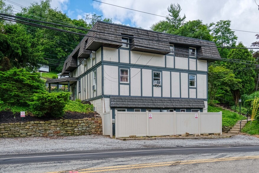2807 Middle Rd, Allison Park, PA for sale - Building Photo - Image 2 of 35