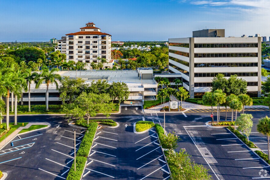 5811 Pelican Bay Blvd, Naples, FL 34108 - The Offices At Pelican Bay ...