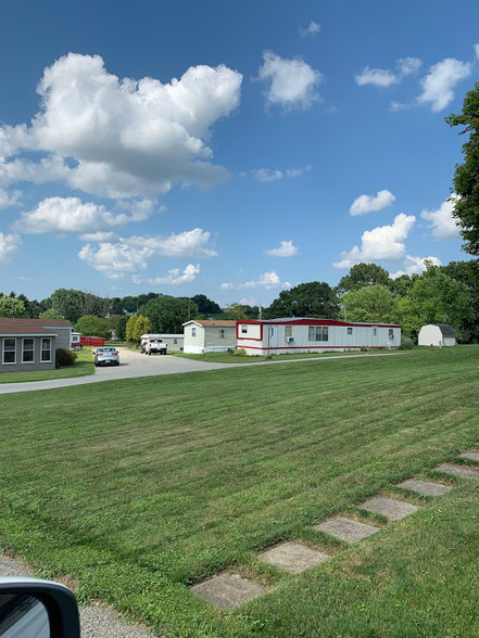 1434-1442 Greensburg Pike, West Newton, PA for sale - Building Photo - Image 1 of 1