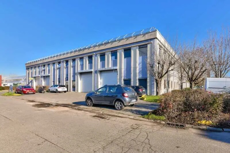 44 Rue Maurice De Broglie, Aulnay-sous-Bois for lease - Building Photo - Image 1 of 8
