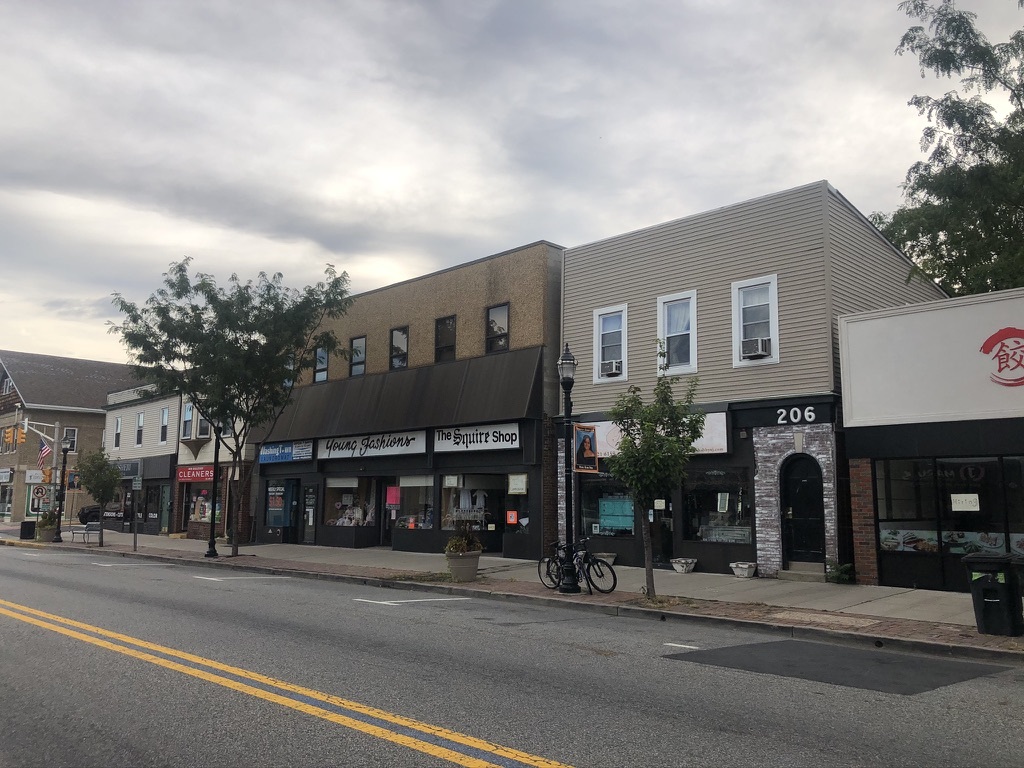 208 Boulevard, Hasbrouck Heights, NJ for sale Primary Photo- Image 1 of 1